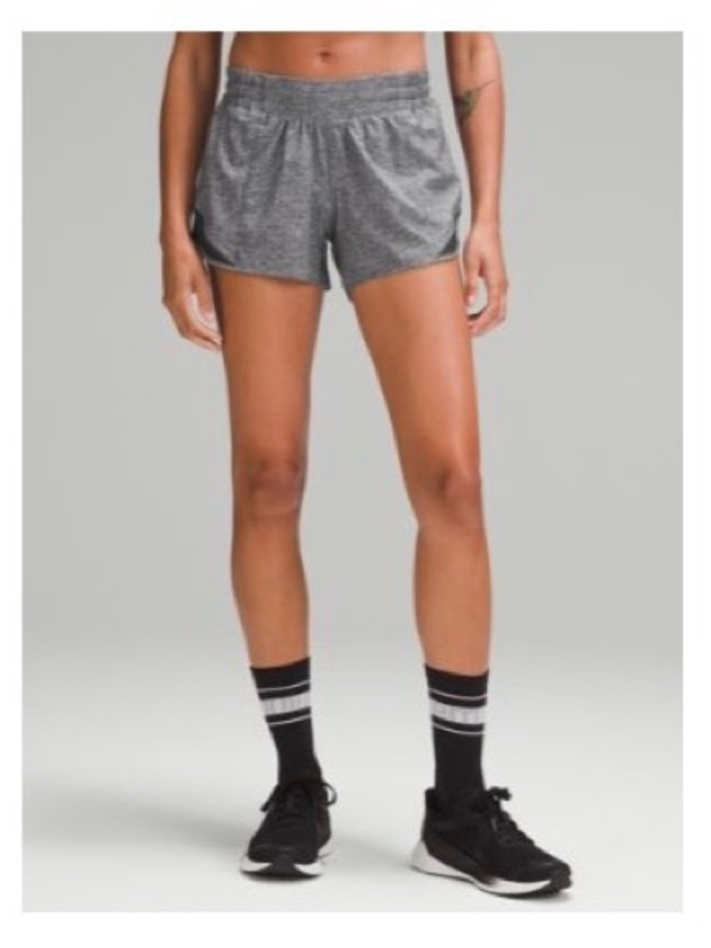 Lululemon Hotty Hot shorts 4” TALL